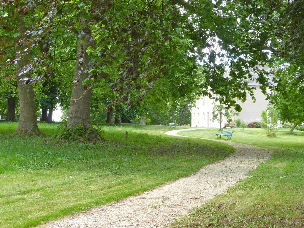 Maison D'Hotes Le Chateau De Puxe Exterior photo